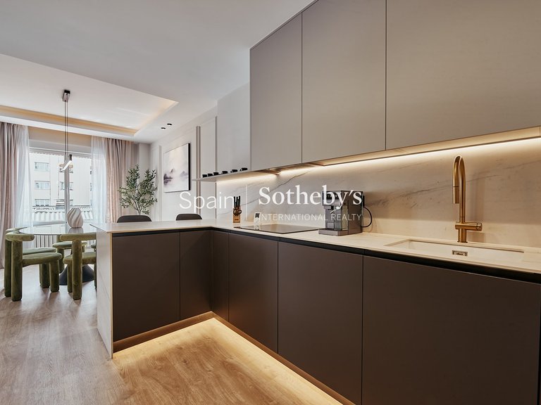 Apartment for Sale in Madrid, Madrid 15