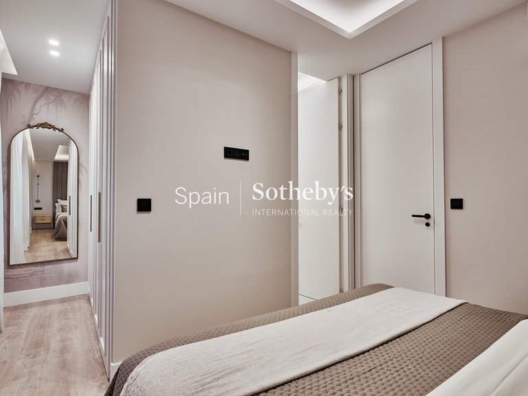 Apartment for Sale in Madrid, Madrid 24