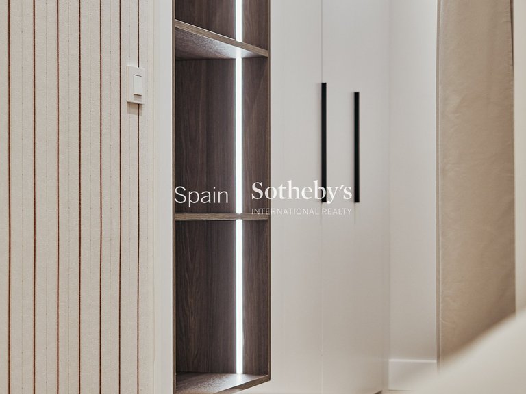Apartment for Sale in Madrid, Madrid 24