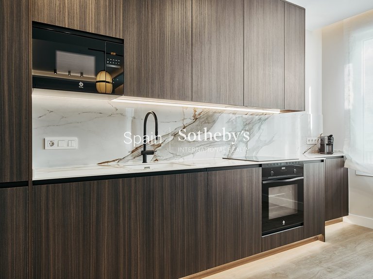 Apartment for Sale in Madrid, Madrid 9