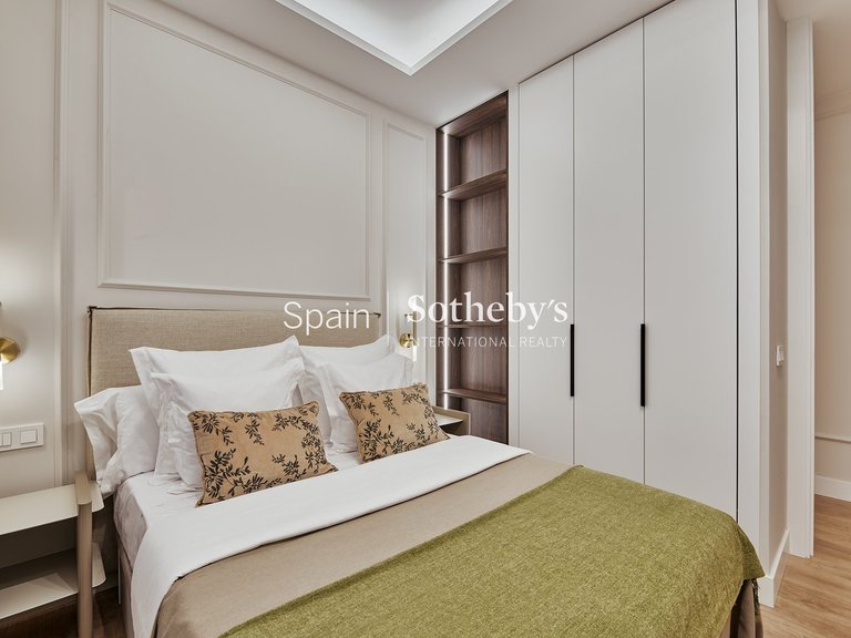 Apartment for Sale in Madrid, Madrid 22