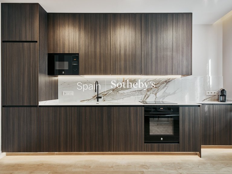 Apartment for Sale in Madrid, Madrid 10