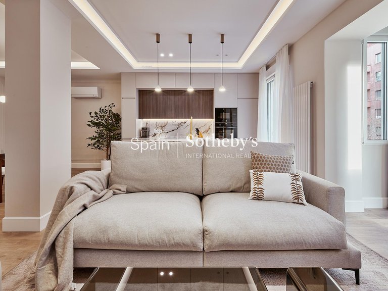 Apartment for Sale in Madrid, Madrid 3