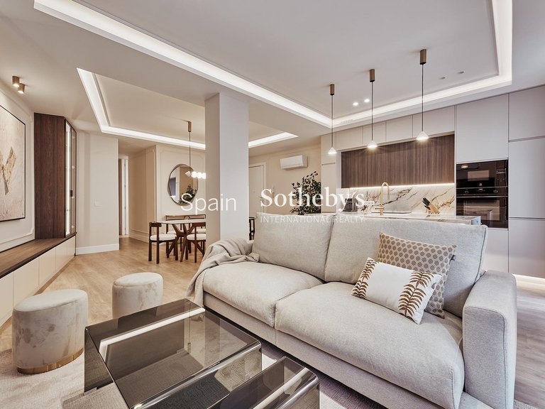 Apartment for Sale in Madrid, Madrid 1
