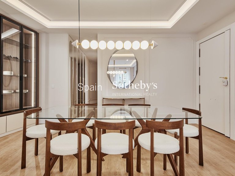 Apartment for Sale in Madrid, Madrid 11