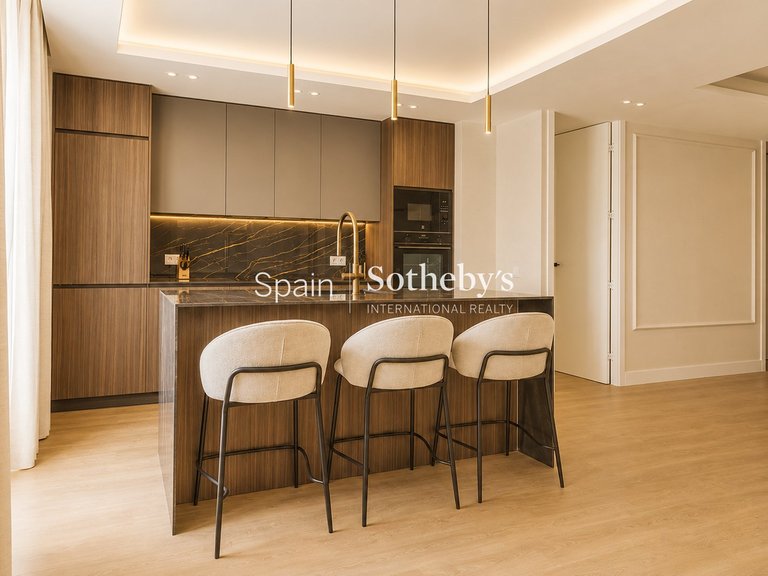 Apartment for Sale in Madrid, Madrid 8