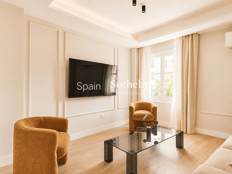 Apartment for Sale in Madrid, Madrid 3