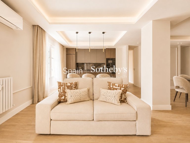 Apartment for Sale in Madrid, Madrid 2