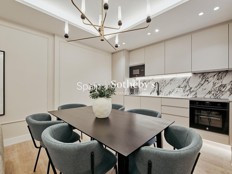 Apartment for Sale in Madrid, Madrid 7