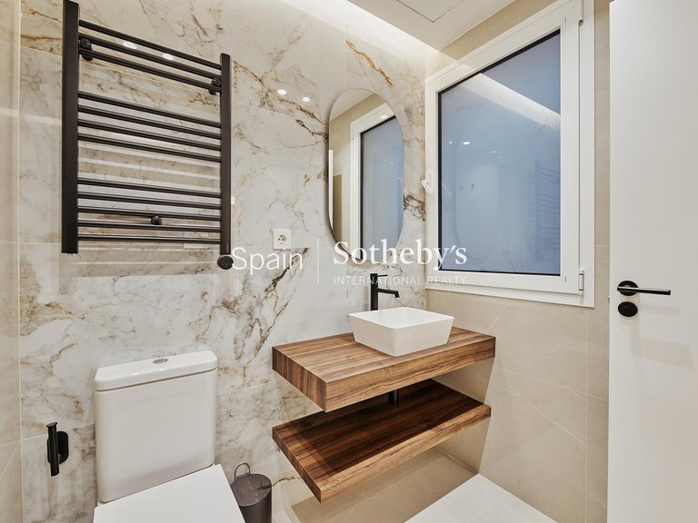 Apartment for Sale in Madrid, Madrid 23