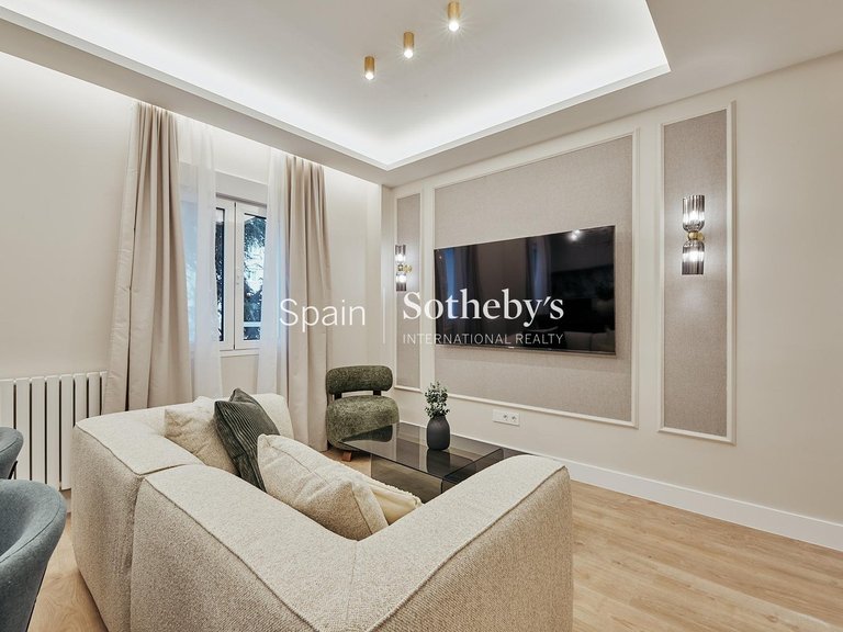 Apartment for Sale in Madrid, Madrid 4