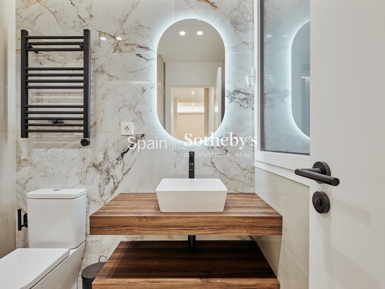 Apartment for Sale in Madrid, Madrid 21