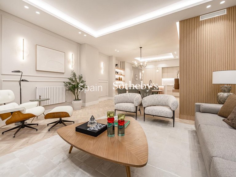 Apartment for Sale in Madrid, Madrid 3