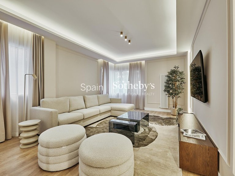 Apartment for Sale in Madrid, Madrid 12