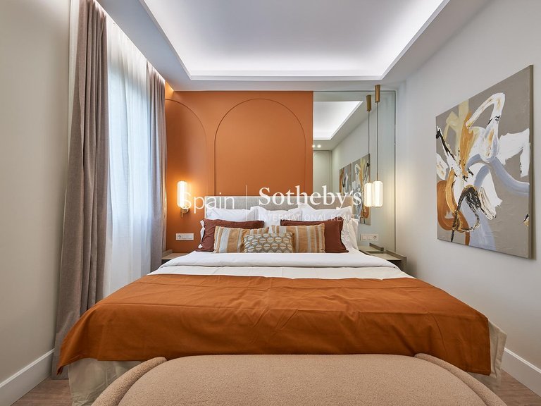 Apartment for Sale in Madrid, Madrid 11