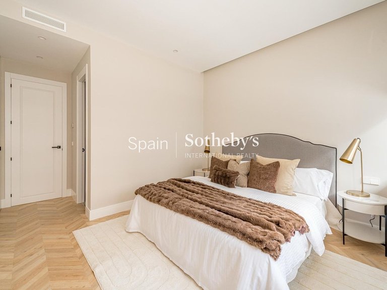 Apartment for Sale in Madrid, Madrid 9