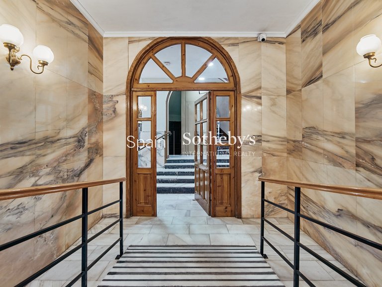 Apartment for Sale in Madrid, Madrid 22