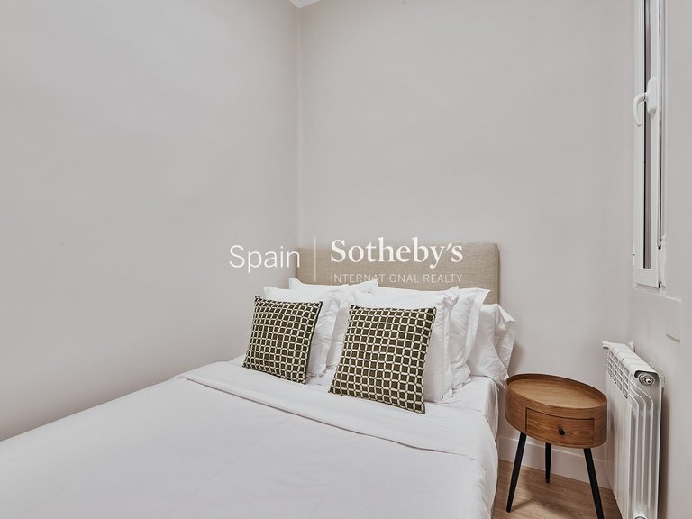 Apartment for Sale in Madrid, Madrid 16