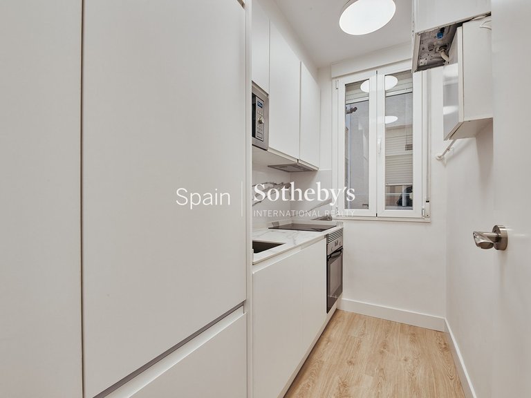 Apartment for Sale in Madrid, Madrid 9