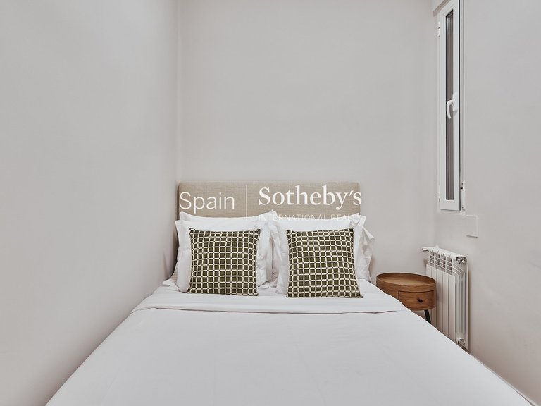 Apartment for Sale in Madrid, Madrid 17