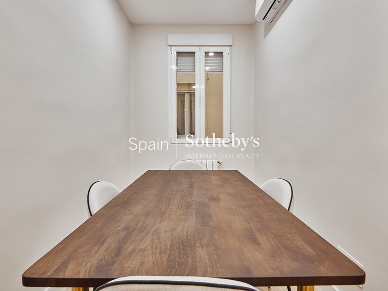 Apartment for Sale in Madrid, Madrid 6