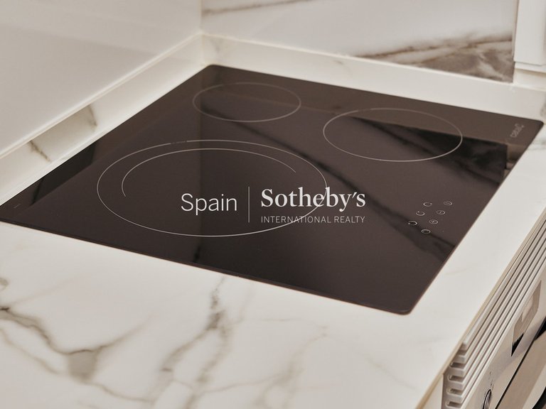 Apartment for Sale in Madrid, Madrid 11
