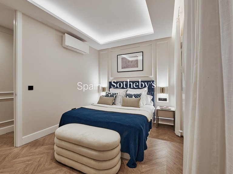 Apartment for Sale in Madrid, Madrid 12