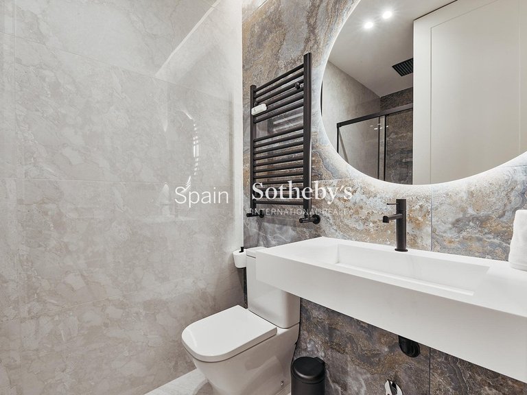 Apartment for Sale in Madrid, Madrid 25