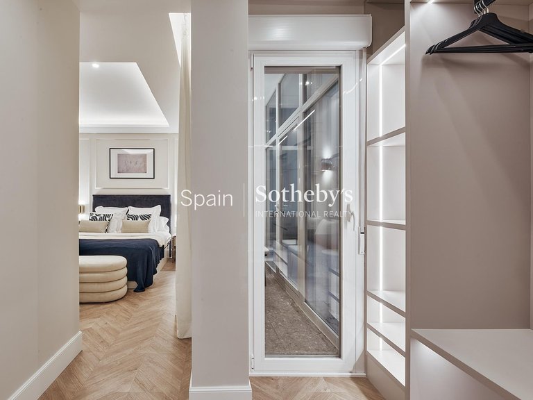 Apartment for Sale in Madrid, Madrid 13