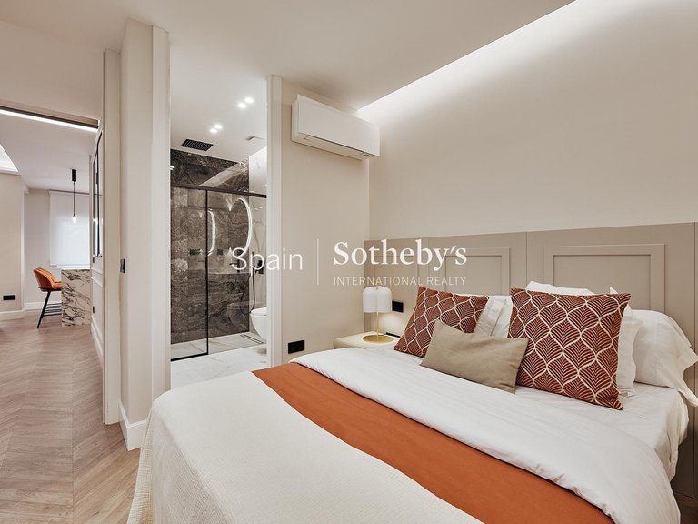 Apartment for Sale in Madrid, Madrid 15