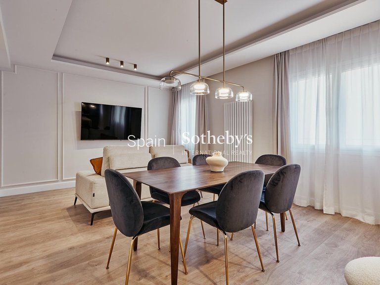 Apartment for Sale in Madrid, Madrid 8