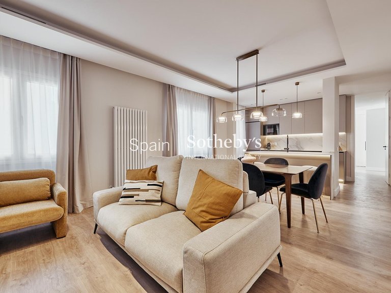 Apartment for Sale in Madrid, Madrid 12