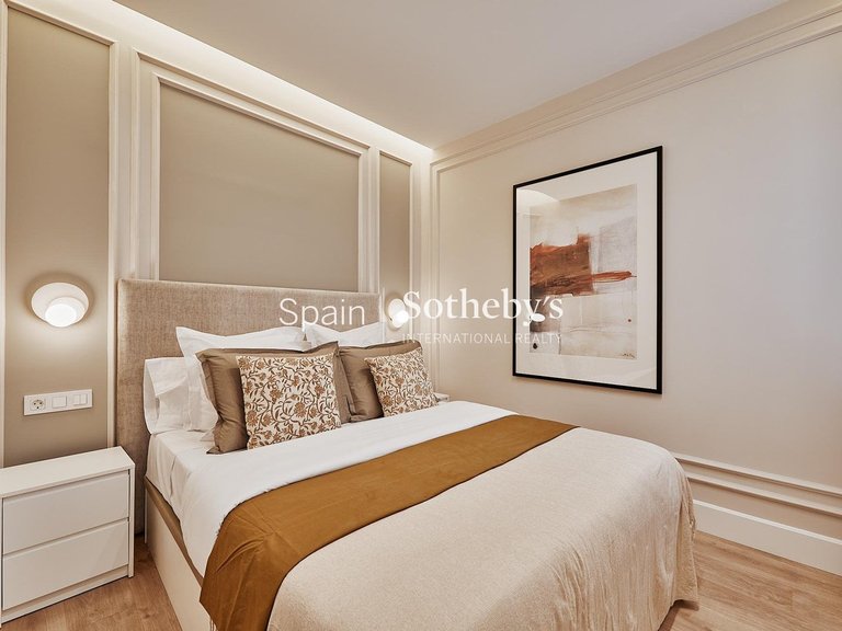 Apartment for Sale in Madrid, Madrid 46