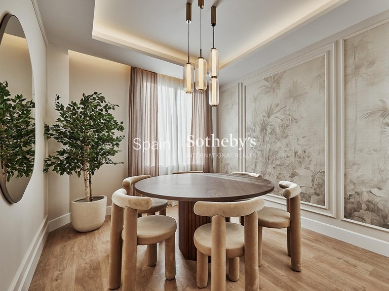 Apartment for Sale in Madrid, Madrid 18