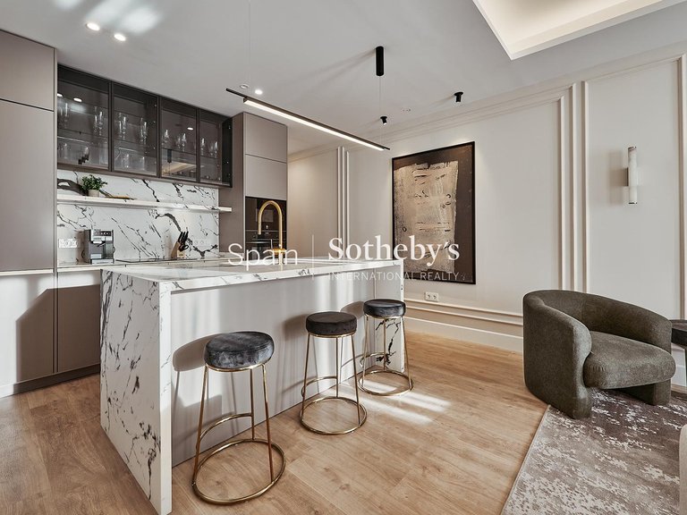 Apartment for Sale in Madrid, Madrid 17