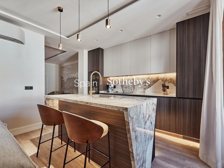 Apartment for Sale in Madrid, Madrid 5