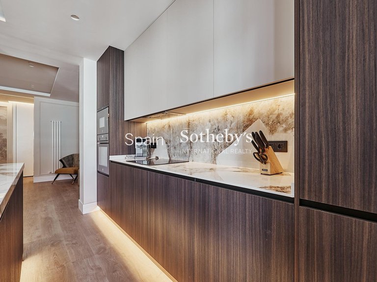 Apartment for Sale in Madrid, Madrid 9