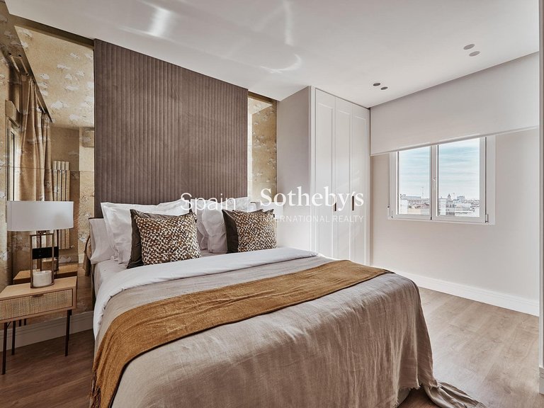 Apartment for Sale in Madrid, Madrid 14
