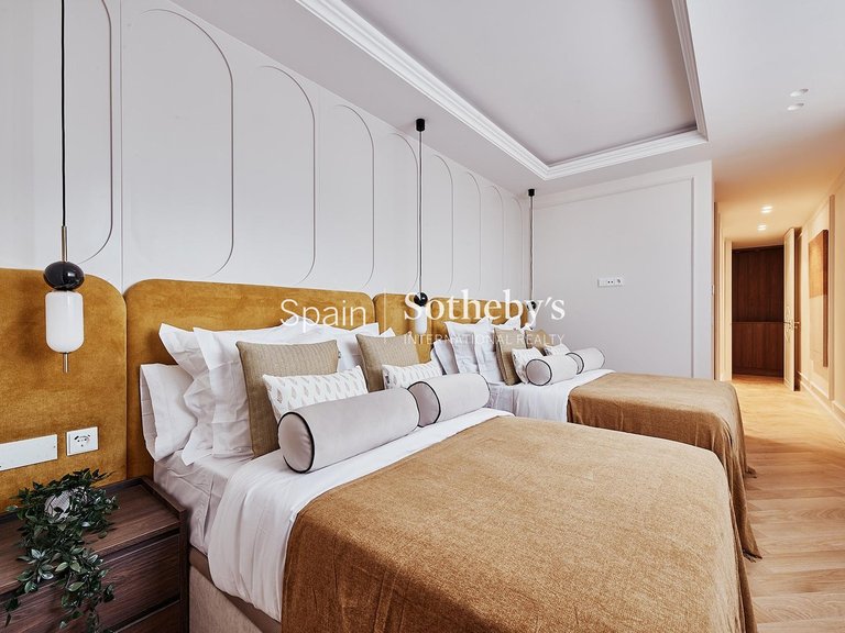 Apartment for Sale in Madrid, Madrid 41