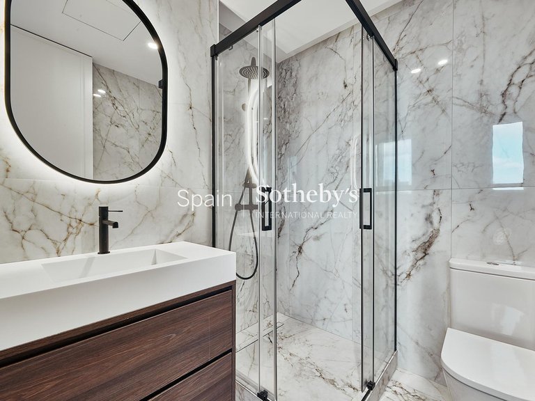 Apartment for Sale in Madrid, Madrid 49
