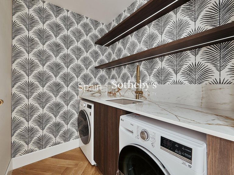 Apartment for Sale in Madrid, Madrid 29