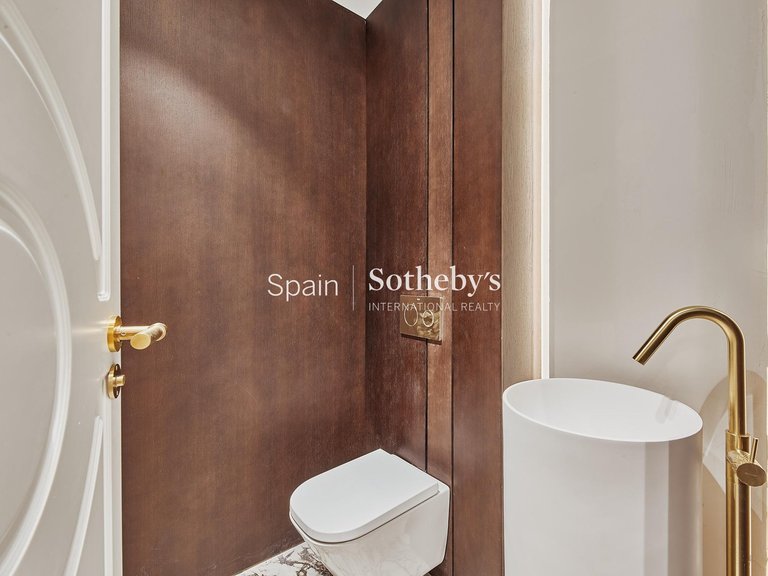 Apartment for Sale in Madrid, Madrid 38