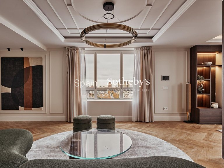 Apartment for Sale in Madrid, Madrid 5