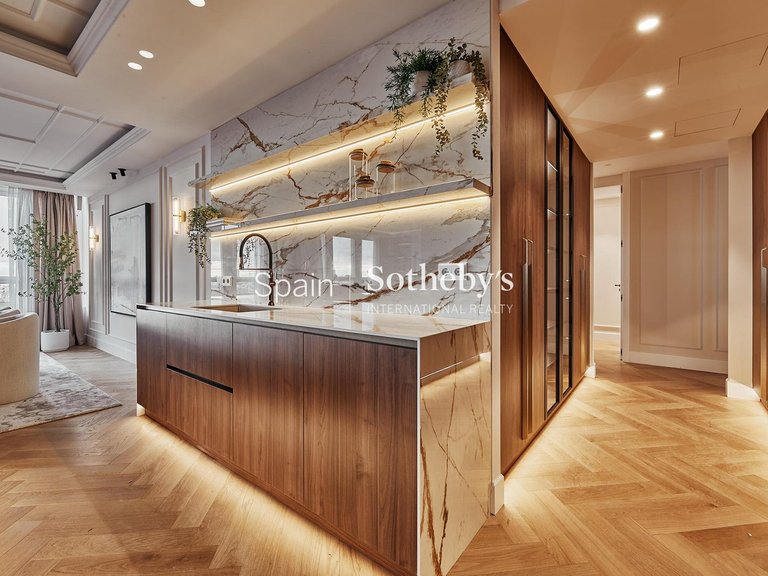 Apartment for Sale in Madrid, Madrid 13