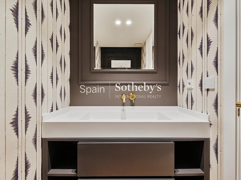 Apartment for Sale in Madrid, Madrid 39