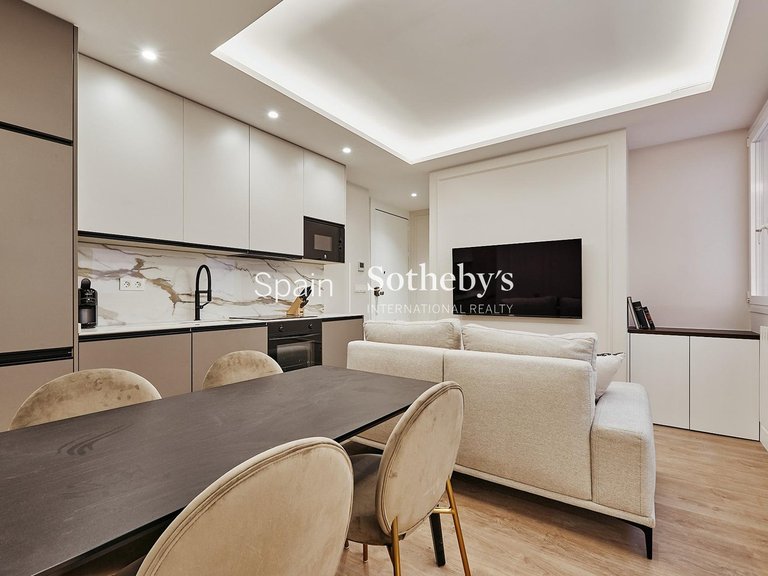 Apartment for Sale in Madrid, Madrid 9