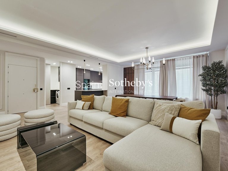 Apartment for Sale in Madrid, Madrid 40