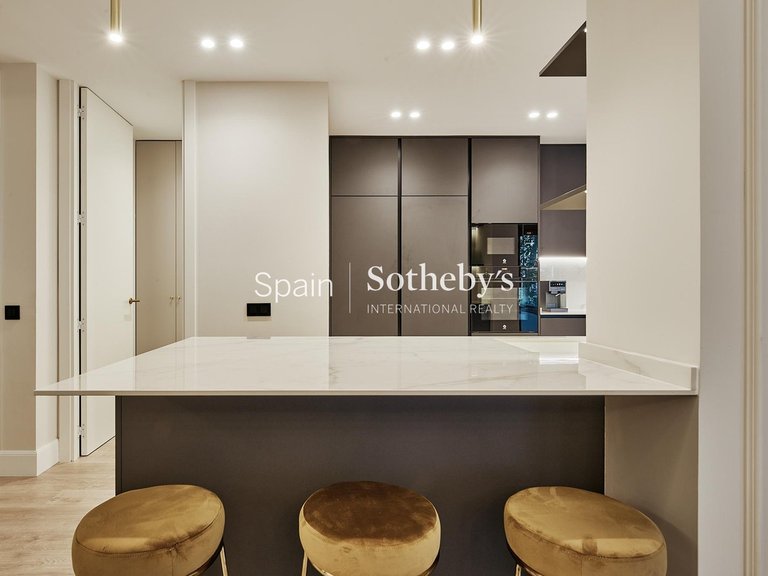 Apartment for Sale in Madrid, Madrid 9