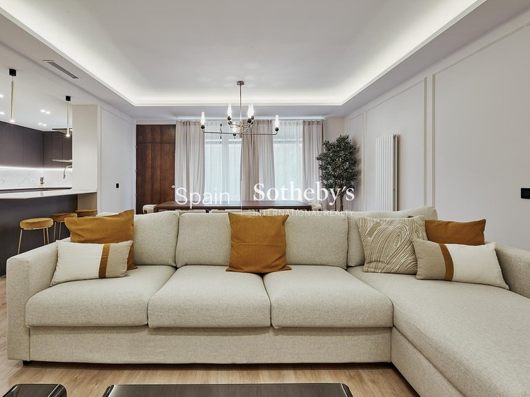Apartment for Sale in Madrid, Madrid 15