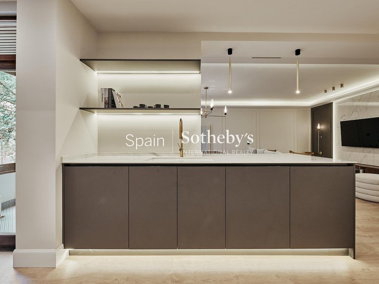Apartment for Sale in Madrid, Madrid 3